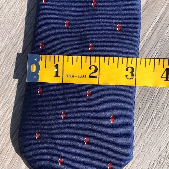 Christian
Dior mens tie   - Picture 4 of 5